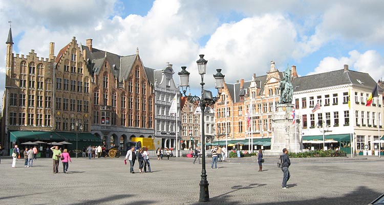 Bruges : Southwest corner of Market Square. 