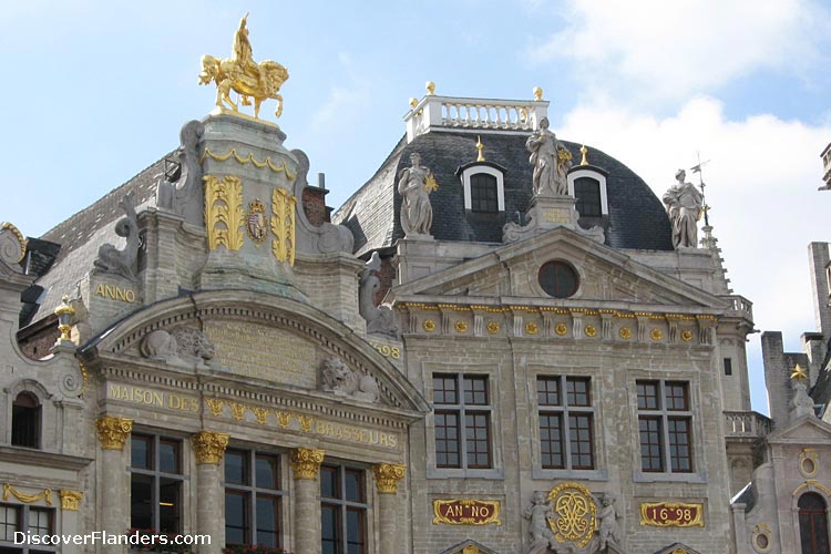 It is worthwhile to look up on the Grand Place of Brussels. Statues and top of the Guild Houses. 