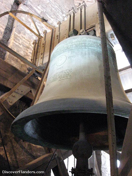The present day 'Klokke Roeland', the largest bell in the Belfry of Ghent..