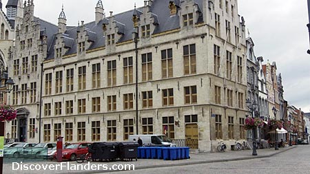 Town House 'De Beyaert', now the Post Office of Mechelen. 